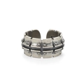 Industriële retro zilveren herenring met klinknagels en een pantserstructuur ontwerp - Verstelbaar Open / Vintage Rupsband Ring