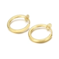 Par de pendientes de aro dorados de acero de titanio con clip para orejas sin piercing - 16mm / Pequeño Dorado (KE97320-WGHW)
