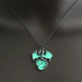 Collana drago argentata luminosa con ciondolo a luce verde per Halloween - Argento Antico + Verde Giallastro (Drago)