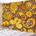 Arazzo etnico con motivo paisley arancione e giallo per decorazione murale - 150x130cm / Stile 4 (Paisley Giallo Brillante)