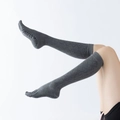 Thigh-high five-toe yoga socks in dark grey with anti-slip grip and diamond pattern - One Size / (Mesh) Grey