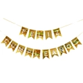 Dettaglio dello striscione Feliz Cumpleaños con effetto laser dorato su sfondo bianco - Spagnolo Laser Oro a Coda di Rondine