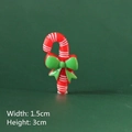 Dettaglio del ciondolo a forma di bastoncino di zucchero a strisce bianche e rosse - 11# (Tricolore con Fiocco Verde)