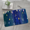 Christmas flannel absorbent mat with stars and ornaments on a grey wood floor - 40x60cm / Holiday Ornaments Style