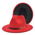 Tweekleurige wollen fedora hoed in rood en zwart met lederen band en gouden ketting - M (56-58cm) / Rood + Zwart