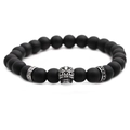 Pulsera gótica de hombre con cuentas de piedra negra mate de 8mm y dije de calavera - Plateado