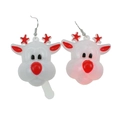 Nahaufnahme der LED Rentier Weihnachtsohrringe mit rot-weißem festlichem Design - Weißes Rentier