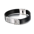 Bracelet pour homme en cuir tressé noir avec fermoir en acier inoxydable, vue latérale - Noir/Argent / 22cm