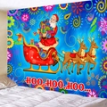 Kerst wandtapijt met Kerstman en rendieren op blauwe achtergrond voor de slaapkamer - 150x130cm / Kerstman Slee (Stijl 3)