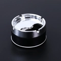 Cenicero minimalista moderno de acero inoxidable con base negra y tapa de metal - Negro