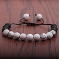 Bracelet tressé ajustable avec perles de turquoise blanche et pierre de lave noire - Pierre Volcanique + Turquoise Blanche