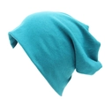 Dettaglio ravvicinato del berretto in maglia di cotone color alzavola e bordo rifinito - Teal