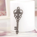 Vintage Bronze Schlüsselanhänger mit Herz und Kreuz Motiv für DIY Schmuckherstellung - Schlüssel B