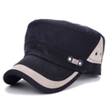 Vintage-Armeekappe in Schwarz mit beigen Akzenten und seitlicher FS FASHION-Schnalle - Schwarz