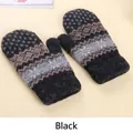 Thickened double-layer knitted black mittens with Nordic jacquard snowflake pattern - One Size / Black