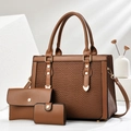 Ensemble de sacs 3 pièces en similicuir marron avec texture tressée et clous dorés - Marron