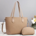 Detail van geweven tote bag set met bijpassende kleine ritszak en schouderriem - Khaki