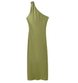Detail of the olive green satin fabric and elegant one-shoulder neckline of the long dress - XS / Green