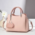 Borsa a spalla intrecciata rosa da donna con portamonete rotondo e catena d'argento - Rosa