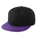 Vista laterale del cappellino hip hop bicolore nero e viola con visiera piatta classica - Regolabile / Nero + Viola