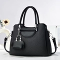 Elegante borsa a mano intrecciata nera da donna con doppio manico e tracolla in metallo argento - Nero