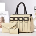 Dreiteiliges Retro-Shopper-Set mit Stroh-Textur, großer Handtasche und zwei kleinen Etuis - Cremeweiß