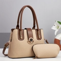 Set borsa a tracolla da donna in beige intrecciato con manici in pelle marrone - Cachi