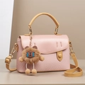 Bolso bandolera rosa acolchado con cuerpo de punto y accesorio de peluche marrón - Rosa