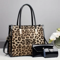 Juego de bolsos con estampado de leopardo con bolso de mano grande, sobre y mini monedero - Caqui