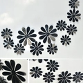 Detailansicht schwarzer 3D-Schmetterling Wandsticker in verschiedenen Größen für Deko - PVC Sonnenblume / Schwarz