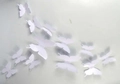Gruppe von 3D-Schmetterlingen aus weißem PVC in verschiedenen Größen als Wanddekoration - PVC Schmetterling / Weiß