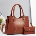Set borsa a mano vintage color caramello e pochette abbinata con cuciture bianche e tracolla - Giallo Terra