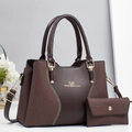 Set borsa a mano in pelle marrone scuro con portafoglio coordinato e logo dorato - caffè