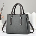 Sac fourre-tout gris à motif crocodile avec poignées marron et accents argentés - Motif Crocodile Gris