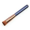 Platte foundationborstel met donkerblauwe glittergreep en roségouden huls - Blauw Handvat Platte Kop