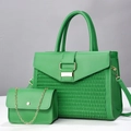 Set borse verdi di lusso con trama intrecciata e pochette con catena dorata su base - L30xP13xA23cm / Verde