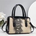 Large capacity vintage snake pattern handbag with contrast black handles and gold hardware - 23cmx11cmx17cm / Apricot