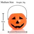 Klassischer orangefarbener Halloween Kürbis-Süßigkeiteneimer mit schwarzem Griff, 10cm - Mittlerer Kürbis-Eimer