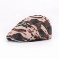 Detail der Camouflage-Schiebermütze mit Metallösen und robustem Baumwoll-Twill-Gewebe - Verstellbar / Hellkaffee