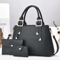 Set di 3 borse nere in pelle testurizzata con eleganti dettagli in fibbia dorata - Nero