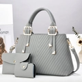 Set borse grigie da donna in tre pezzi con cuciture a V e tracolla con dettagli oro - Grigio