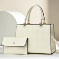 Ensemble chic de sac cabas et pochette matelassés beige avec garniture dorée élégante - Blanc Cassé