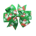 Detail van groene kerststrik voor het haar met sneeuwpop en sneeuwvlok print - Groene sneeuwpop met rode sjaal stijl