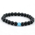Bracciale di perle nere lucide con un accento accattivante in pietra opale blu cielo - Nero Lucido (Pietra Nera)