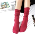 Vibrant red ribbed cotton slouch socks for women in a cozy vintage Japanese style - One Size / Burgundy