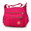 Borsa a tracolla in nylon rosso rosa impermeabile con tasche multiple e tracolla regolabile - Rosa Rosso