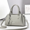Sac à main minimaliste en cuir gris pour femme avec pendentif étoile et bandoulière - Gris