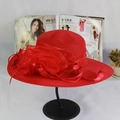 Elegante rode organza zonnehoed met brede rand en bloemenlint voor formele gelegenheden - M (56-58cm) / Rood