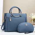 Set borse da donna blu in due pezzi con borsa a mano testurizzata e pochette coordinata - Blu
