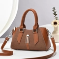 Elegante borsa marrone a tracolla in doppio tessuto con manici e finiture argentate - 24 cm x 9 cm x 14 cm / Giallo Terra